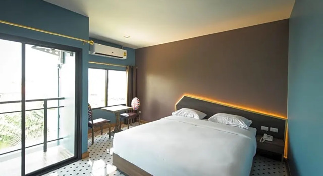 Номер Standard с балконом The Feeling Hotel