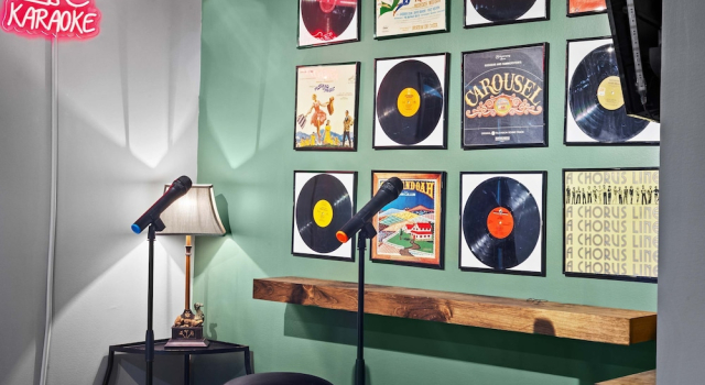 Luxe Sleeps20 Bar Lounge Karaoke Hottub Gameroom, Book Feriehus Sommerhuse i Pennsylvania, Hytte