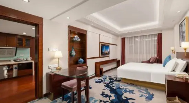 Люкс Shandong Yizheng Hotel