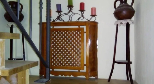 Pensión Ruiz Reyes, Book Hotel Treviana 