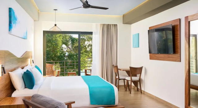 Двухместный номер Deluxe с частичным видом на лагуну Cristalino Lagoon Front Hotel, Restaurant & Spa