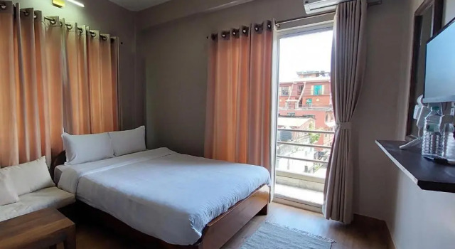 Двухместный номер Standard с балконом Hotel Blossom