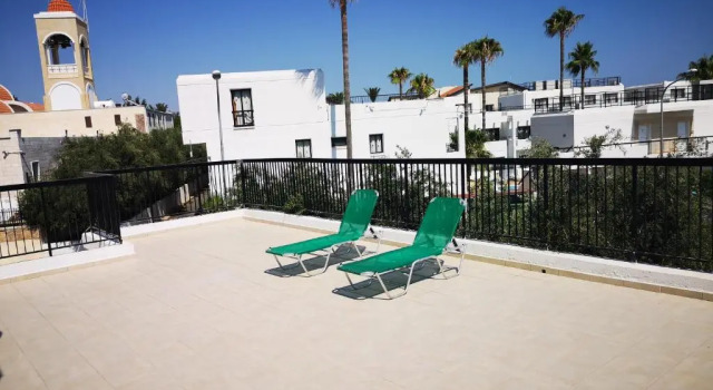 Люкс Summers Hotel Apartments