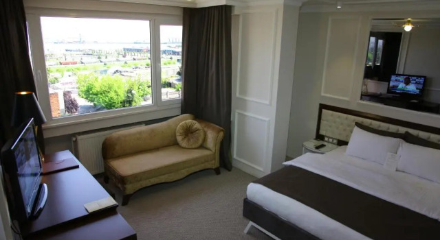 Двухместный номер Deluxe с видом на море North Point Hotel