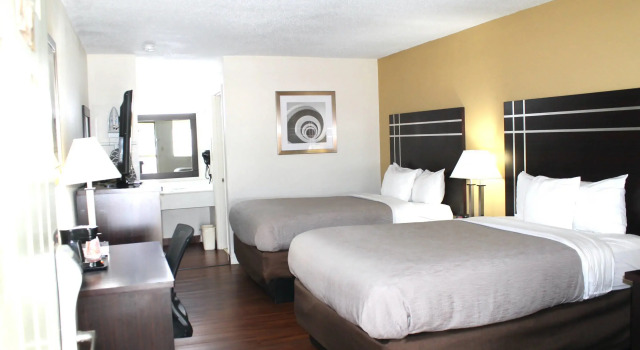 Standard Vierer Zimmer Quality Inn