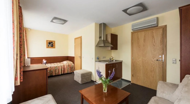 Dubingiai, Rezervovat Hotel Hotely v Dubingiai s parkováním, Parkování