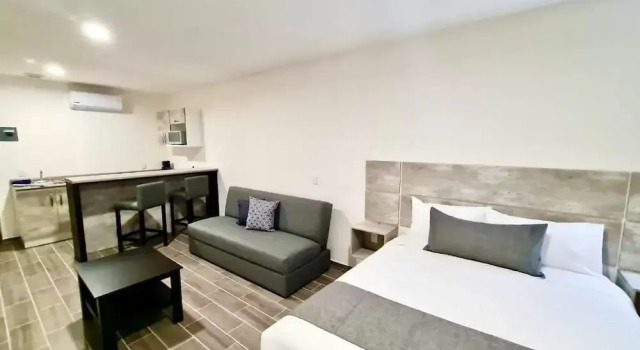 Suite Deluxe SR Hotel