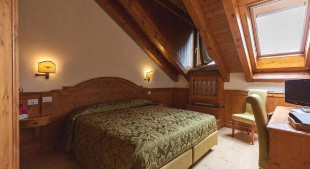 Двухместный номер Standard Мансарда Hotel Europa Residence