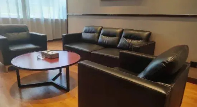 Люкс Business Starway Hotel Aksu Century Plaza