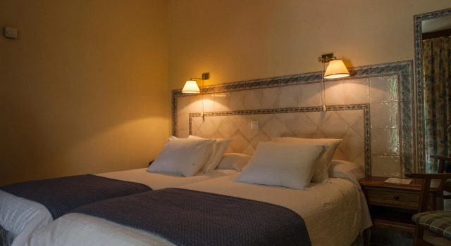 Hotel Balneario Parque De Alceda, Varaa Hotelli Alceda 
