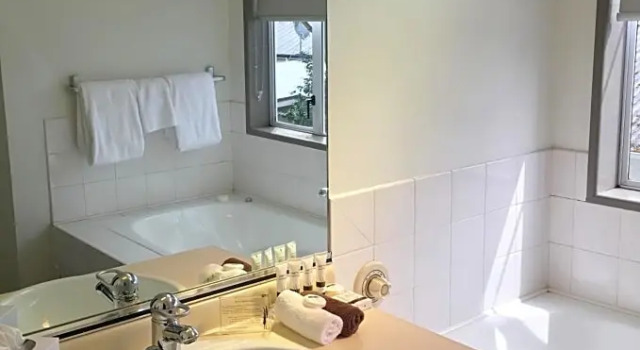 Номер Executive Pavilions Hotel