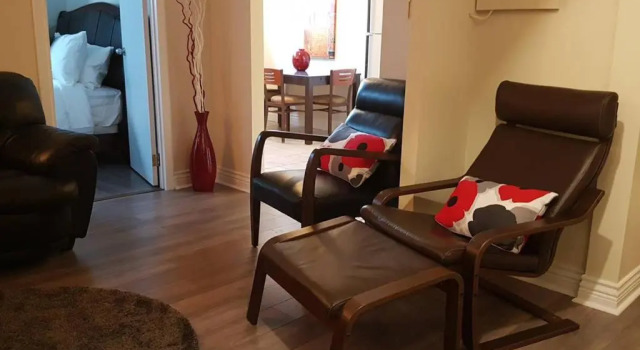 2-Bedroom Apartment Sweet #5 by Amazing Property Rentals