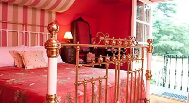 Ravenwood Hall Hotel, Book Hotel Bury St Edmunds Suffolk