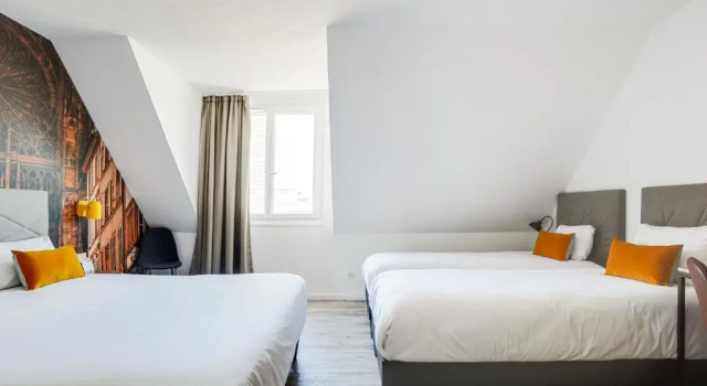 Четырёхместный номер Standard La Maison Hôtel Mulhouse Centre