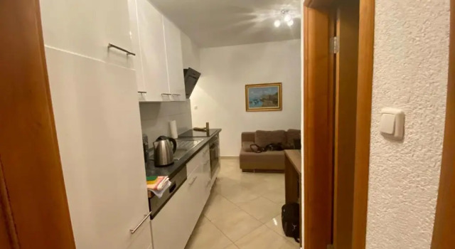 Апартаменты c 1 комнатой с балконом и с видом на море Apartments Grozdana