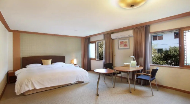 Номер Deluxe Admiral Hotel