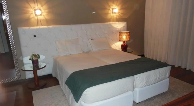 Valonquinta - Agricultura E Turismo De Vila Flor, Varaa Hotelli Vila Flor 