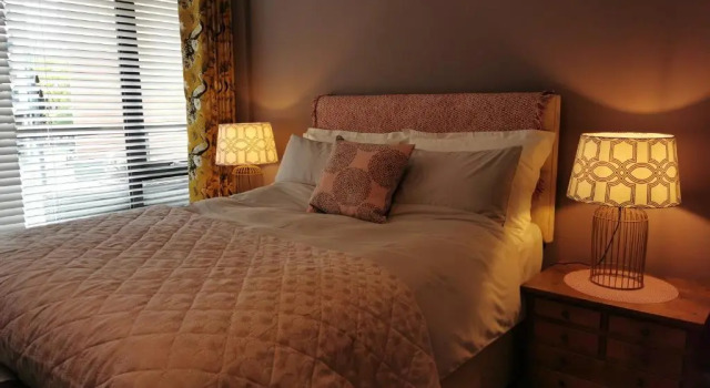 luxury Travel London Stratford Apartment Holiday Home, Забронировать Апартаменты/квартира Отели Большого Лондона с парковкой, Парковка