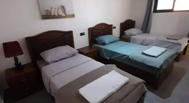 Almarsa1, Rezerwuj Hotel Hotele w Tanger-Tetouan z parkingiem, Parking