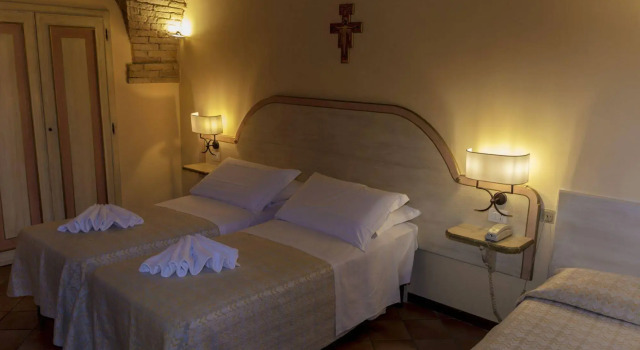 Albergo Del Viaggiatore, Varaa Hotelli Assisi Umbria
