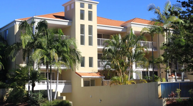Koala Cove Holiday Apartments, Prenota Appartamento Hotel a Queensland con parcheggio, Parcheggio