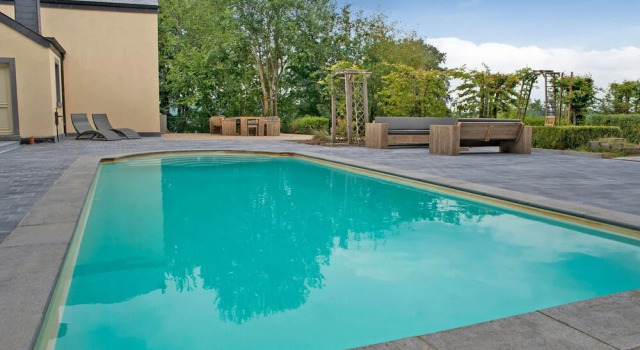 Luxury Country House With Pool, Забронировать Отель Отели Манхай с бассейном, Бассейн