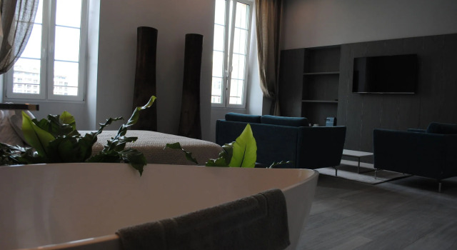 Les Suites Massena, Забронировать Отель Отели Ниццы с завтраком, рядом с Набережная Соединенных Штатов, Завтраки