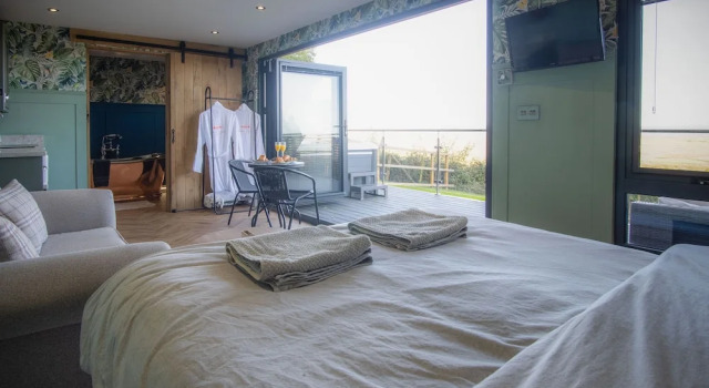 Caswell Bay Hide Out - Cabin - Landimore