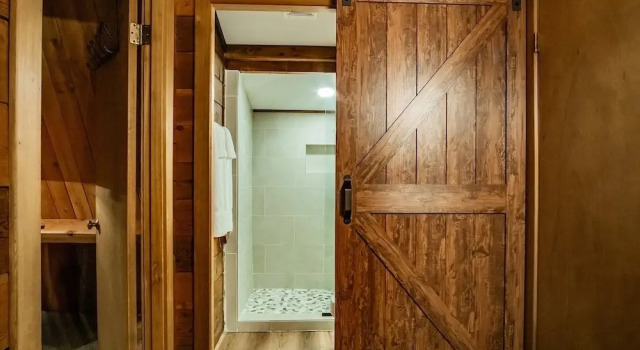 Luxury Fall Escape North Westridge 111, 6BR, Забронировать Дом для отпуска Коттеджи Сноушу, рядом с Лыжный подъемник Soaring Eagle Express, Коттедж