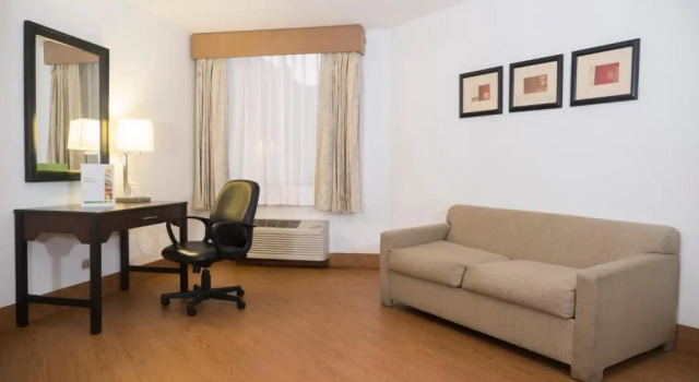 Двухместный номер Superior Holiday Inn Tijuana Zona Rio by IHG