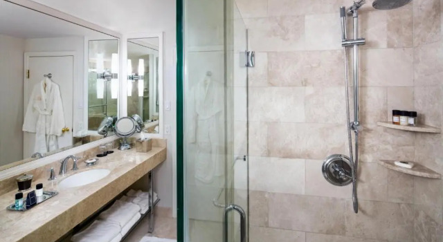 Номер Luxury The Townsend Hotel