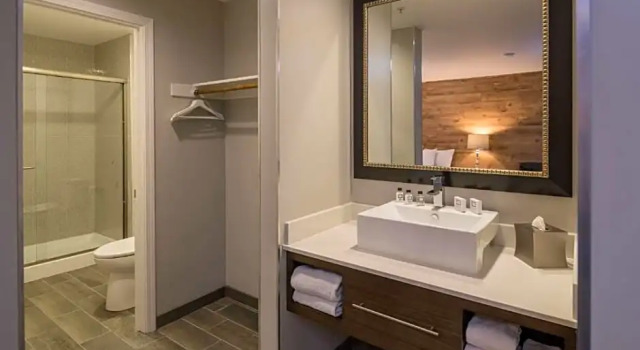 Номер Standard The Row Hotel, BW Signature Collection
