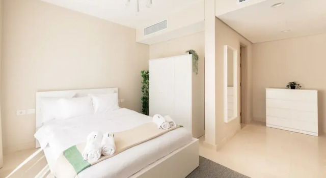 Апартаменты Xuru Stays I Sparky & Summery 2 BDR @ Mangroovy Free Beach & Pool Access