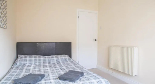 Ibstock Self Catered Apartment, Varaa Huoneisto Asunnot kohteessa Merseyside, Huoneisto