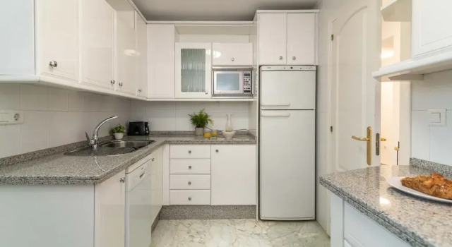 Whispering Palms Apartment