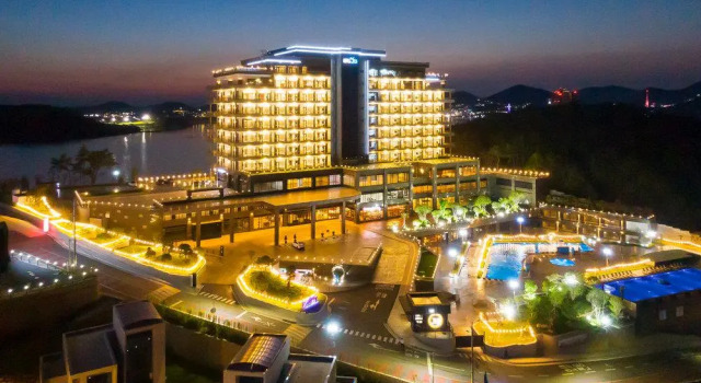 Люкс Hotel JCS Yeosu