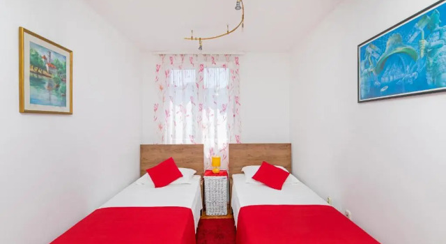Apartments Summer Romance, Забронировать Апартаменты/квартира Отели Региона Дубровника с парковкой, Парковка