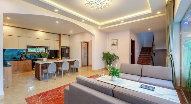 Ong Tam Villa, Reservar Vila Moradias em Da Nang, Vila