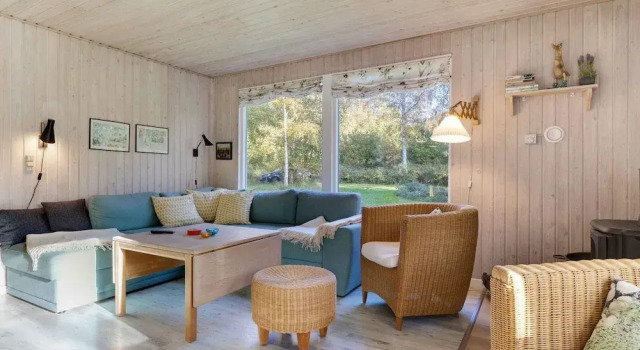 5 Star Holiday Home in Humble, Book Vacation Home Hotels in Humble with Parking, near Ristinge Beach, Parking
