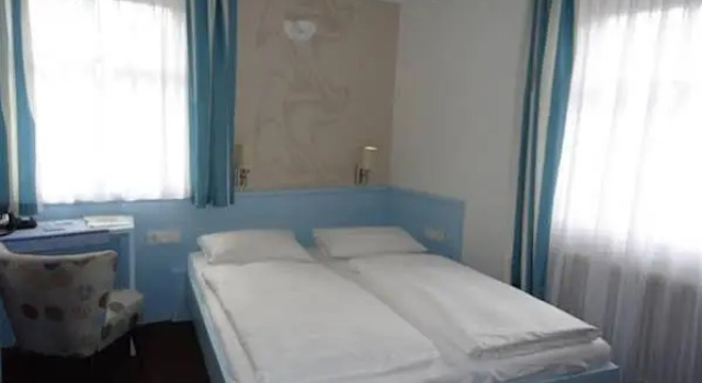 Hotel Koenigsaecker