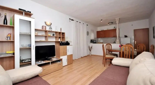 Kate - With Large Terrace - A1, Rezerwuj Hotel Hotele w Split-Dalmatia County z parkingiem, Parking