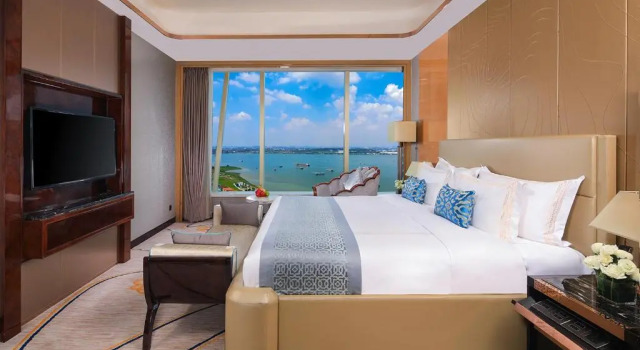 Двухместный люкс Deluxe Wyndham Grand Foshan Gaoming