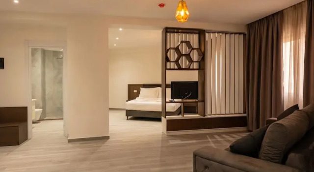 Люкс Deluxe The Honeycomb Boutique Hotel