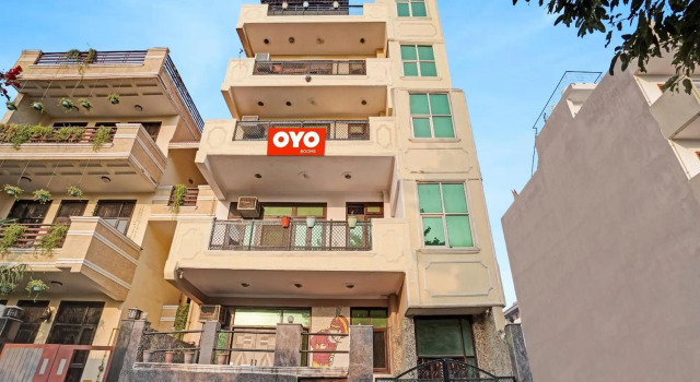 OYO Flagship 80586 Elite Homes