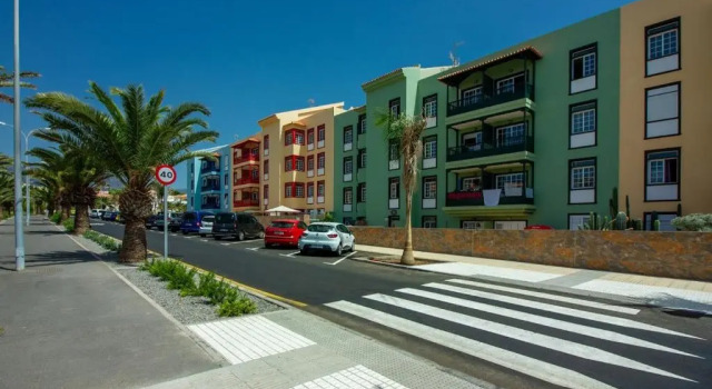 Апартаменты с 2 комнатами Apartment in Callao Salvaje, CS619