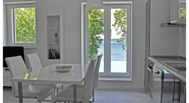 Апартаменты Apartments & rooms Artemus Belveder