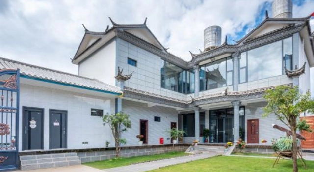 Private Rain and Dew · MEET Lijiang · Private Homestay, Prenota Hotel Hotel a Lijiang con parcheggio, Parcheggio