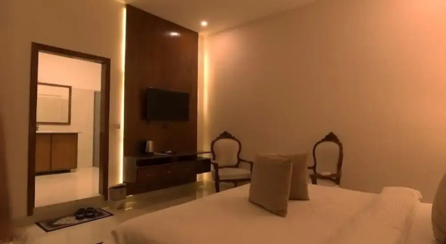 A One Hotel Clifton