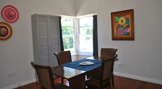 Wai O Taiki Bay Guest Suites, Rezerwuj Pensjonat Hotele w Auckland Region ze śniadaniem, Śniadanie