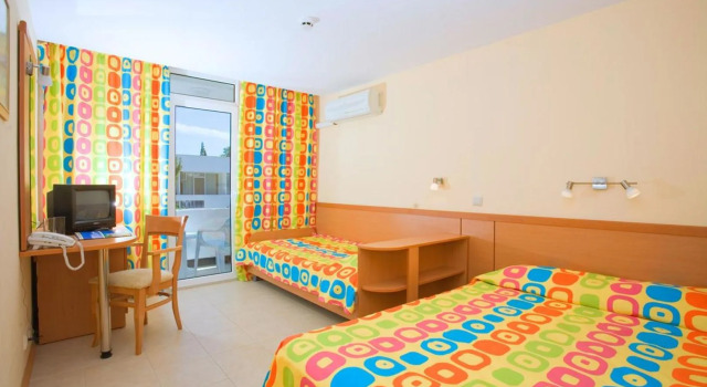 Hotel Compass